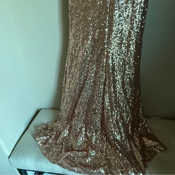 Theia Rose Gold Gemma Sleeveless Cut Sequin Embellishment Maxi Gown Size 4 - Picture 10 of 10